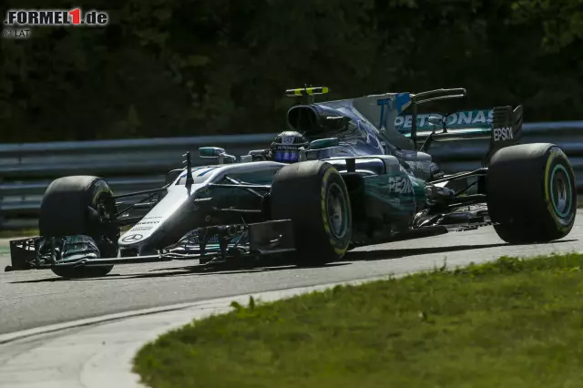 Foto zur News: Valtteri Bottas (Mercedes)