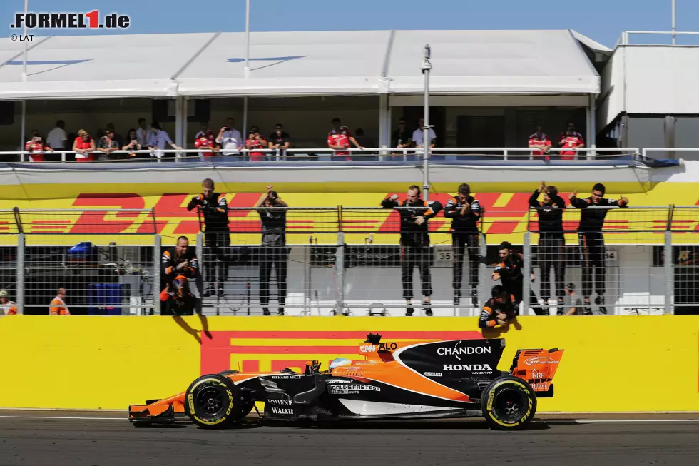 Foto zur News: Fernando Alonso (McLaren)