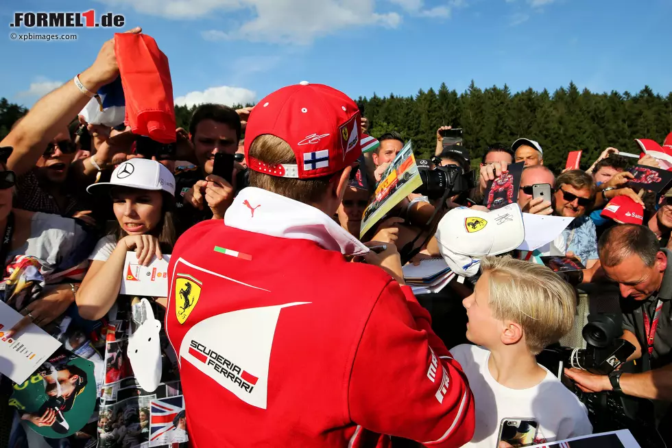 Foto zur News: Kimi Räikkönen (Ferrari)