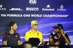 Foto zur News: Romain Grosjean (Haas), Nico Hülkenberg (Renault) und Carlos Sainz (Toro Rosso)