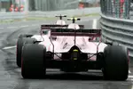 Foto zur News: Sergio Perez (Force India) und Esteban Ocon (Force India)