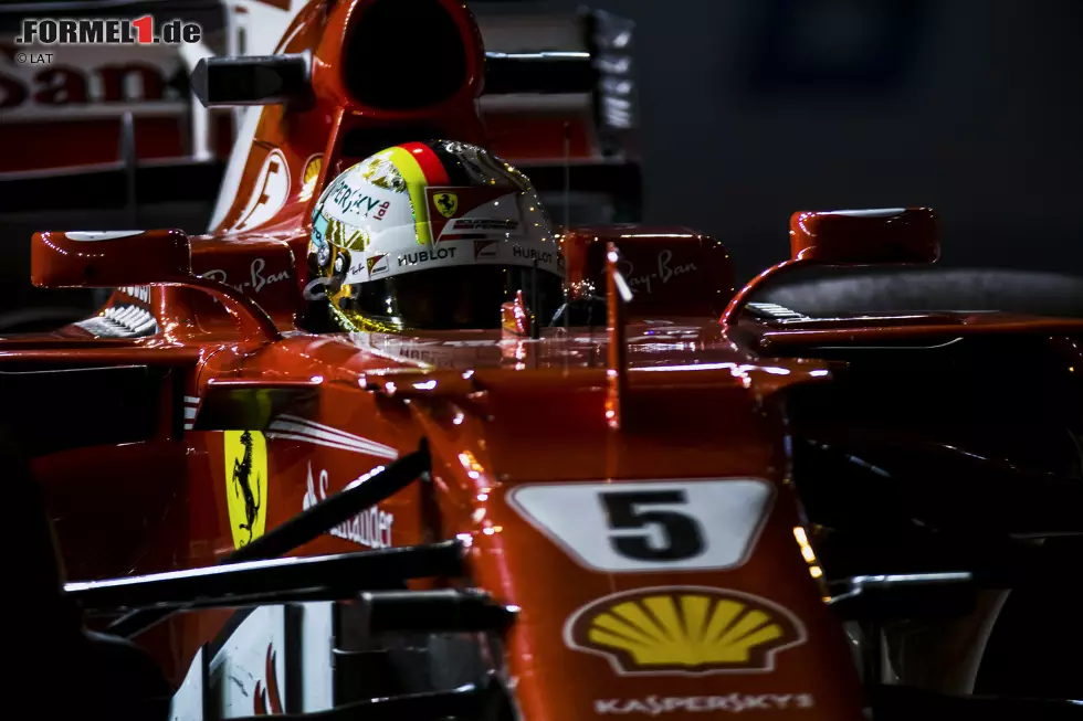 Foto zur News: Sebastian Vettel (Ferrari)