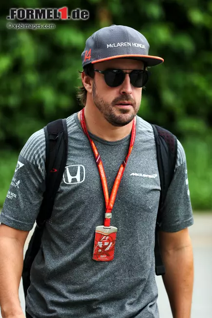 Foto zur News: Fernando Alonso (McLaren)