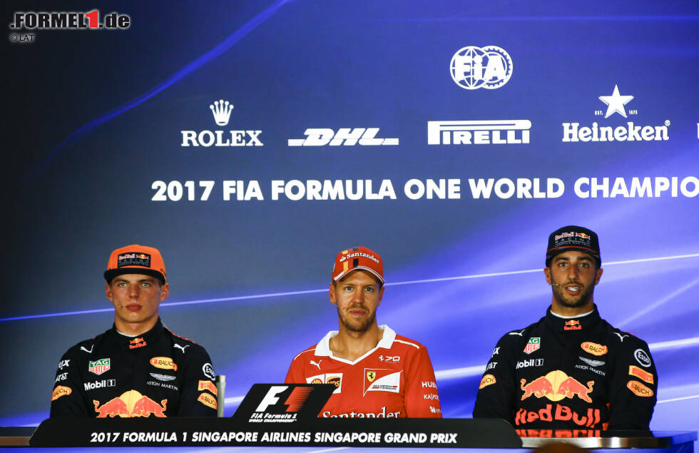 Foto zur News: Sebastian Vettel (Ferrari), Max Verstappen (Red Bull) und Daniel Ricciardo (Red Bull)