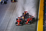 Foto zur News: Sebastian Vettel (Ferrari), Max Verstappen (Red Bull) und Kimi Räikkönen (Ferrari)