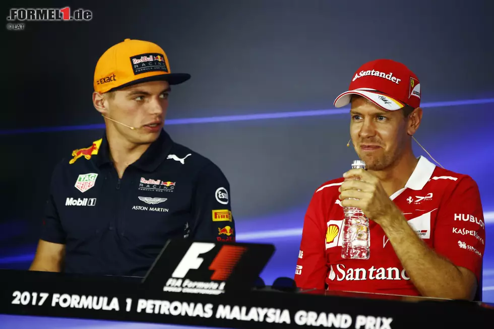 Foto zur News: Max Verstappen (Red Bull) und Sebastian Vettel (Ferrari)