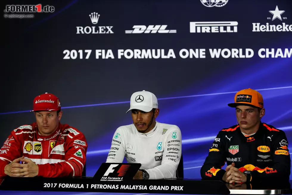 Foto zur News: Lewis Hamilton (Mercedes), Max Verstappen (Red Bull) und Kimi Räikkönen (Ferrari)