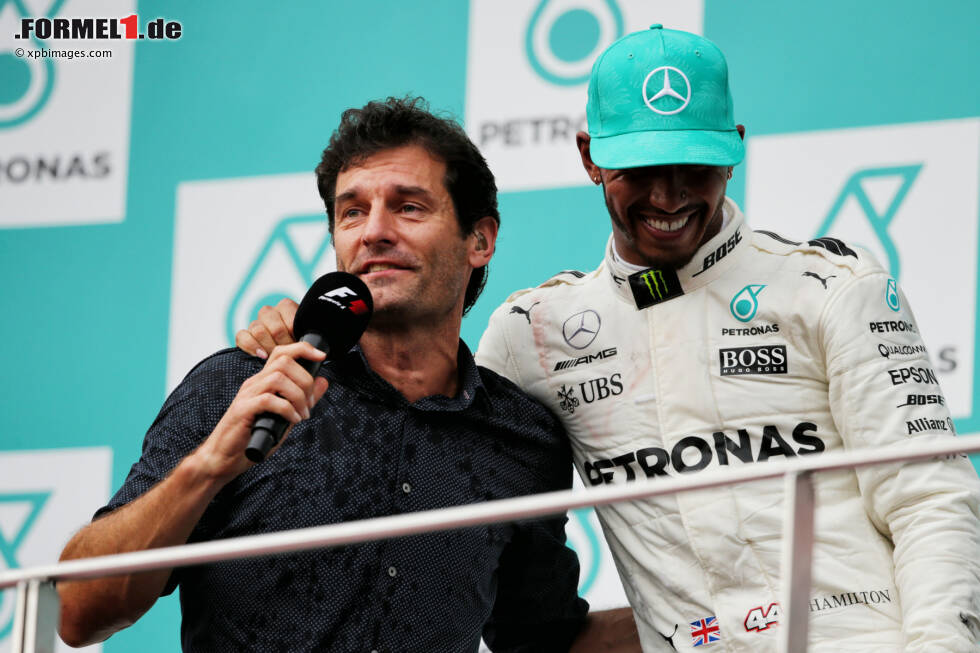 Foto zur News: Mark Webber und Lewis Hamilton (Mercedes)