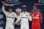 Foto zur News: Lewis Hamilton (Mercedes), Valtteri Bottas (Mercedes) und Sebastian Vettel (Ferrari)