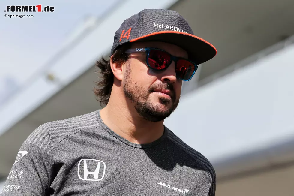 Foto zur News: Fernando Alonso (McLaren)