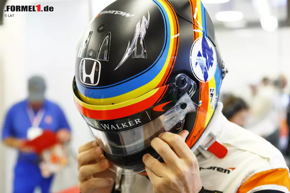 Foto zur News: Fernando Alonso (McLaren)