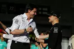 Foto zur News: Toto Wolff und Valtteri Bottas (Mercedes)