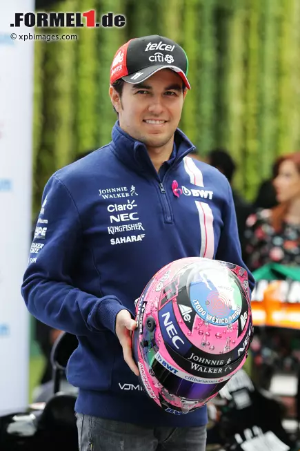 Foto zur News: Sergio Perez (Force India)