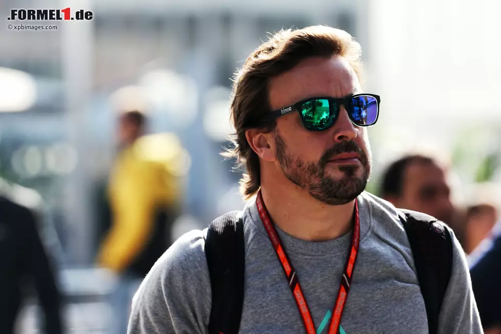 Foto zur News: Fernando Alonso (McLaren)