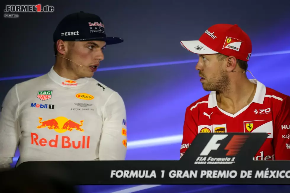 Foto zur News: Max Verstappen (Red Bull) und Sebastian Vettel (Ferrari)