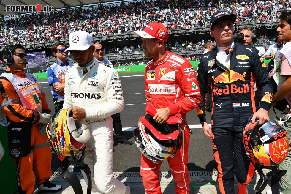 Foto zur News: Lewis Hamilton (Mercedes), Sebastian Vettel (Ferrari) und Max Verstappen (Red Bull)