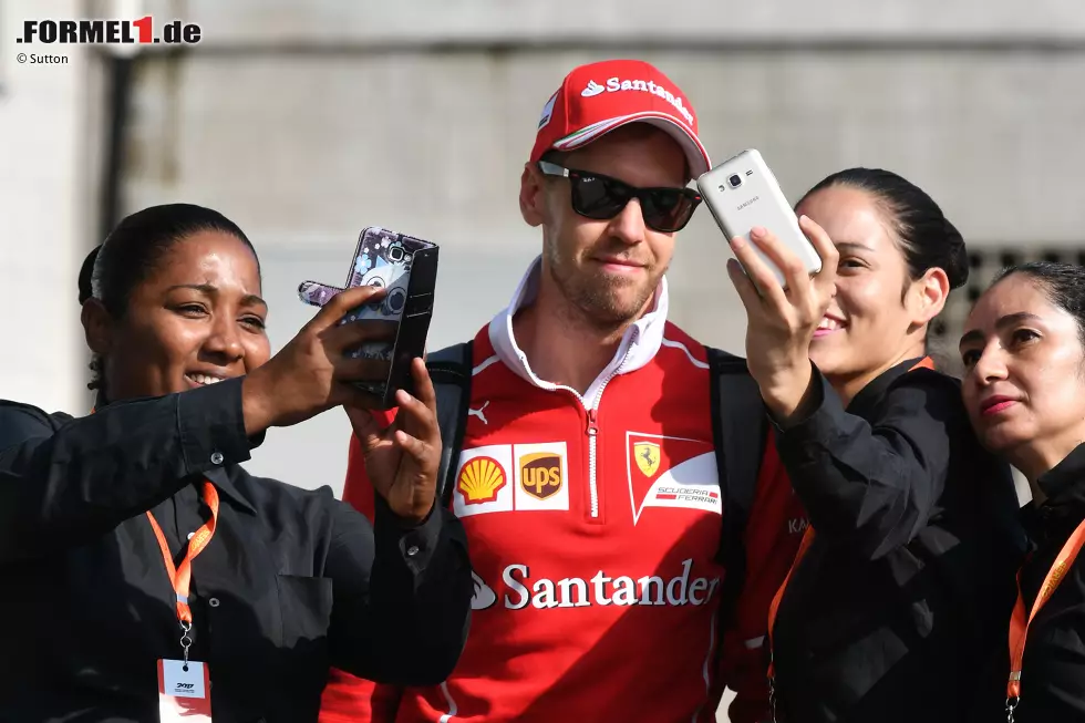 Foto zur News: Sebastian Vettel (Ferrari)