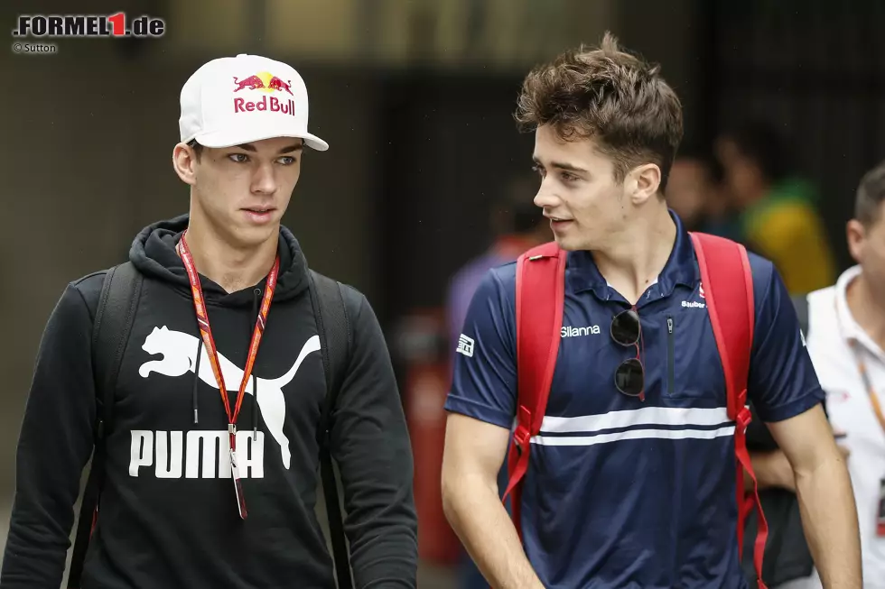 Foto zur News: Pierre Gasly (Toro Rosso) und Charles Leclerc