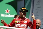 Foto zur News: Sebastian Vettel (Ferrari)