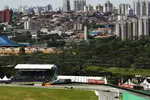 Foto zur News: Valtteri Bottas (Mercedes), Kimi Räikkönen (Ferrari) und Max Verstappen (Red Bull)