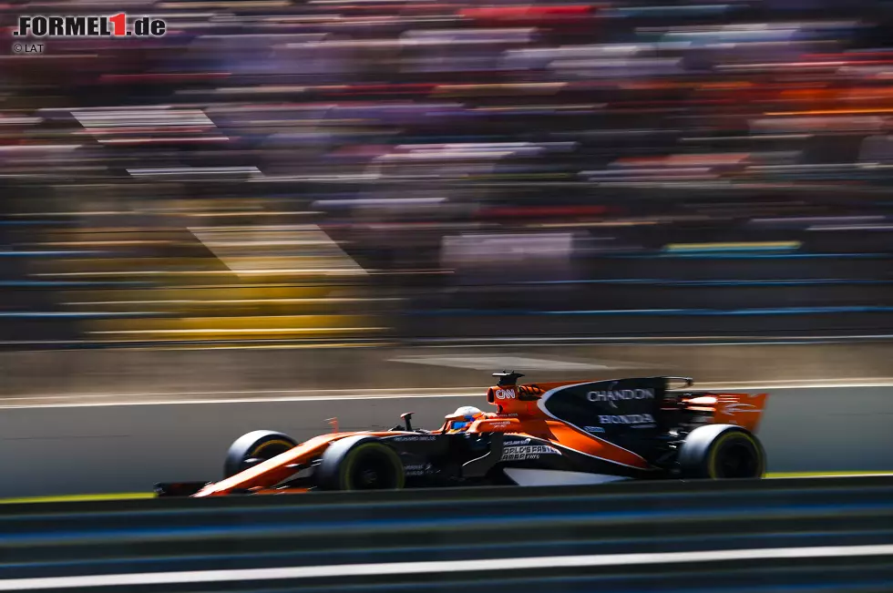 Foto zur News: Fernando Alonso (McLaren)