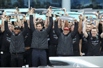 Foto zur News: Lewis Hamilton, Toto Wolff, Niki Lauda &amp; Andy Cowell