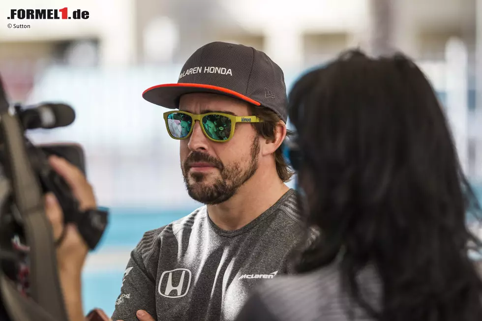 Foto zur News: Fernando Alonso (McLaren)