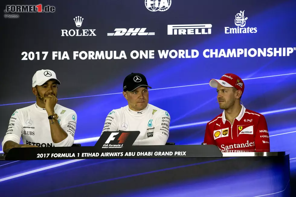 Foto zur News: Lewis Hamilton (Mercedes), Valtteri Bottas (Mercedes) und Sebastian Vettel (Ferrari)