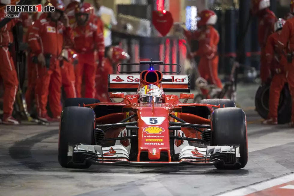 Foto zur News: Sebastian Vettel (Ferrari)