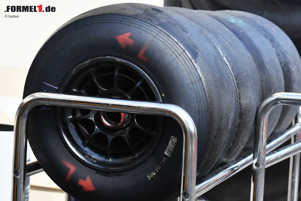Foto zur News: Pirelli-Testreifen