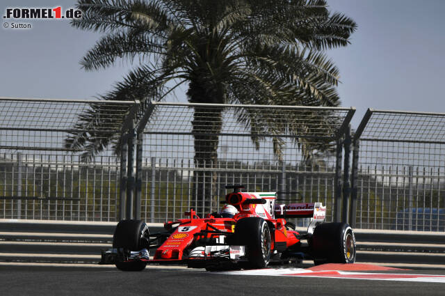 Foto zur News: Bekommt Sebastian Vettels Ferrari 2018 ein neues Rot? Laut italienischen Medienberichten könnte der Ton in Zukunft dunkler werden.