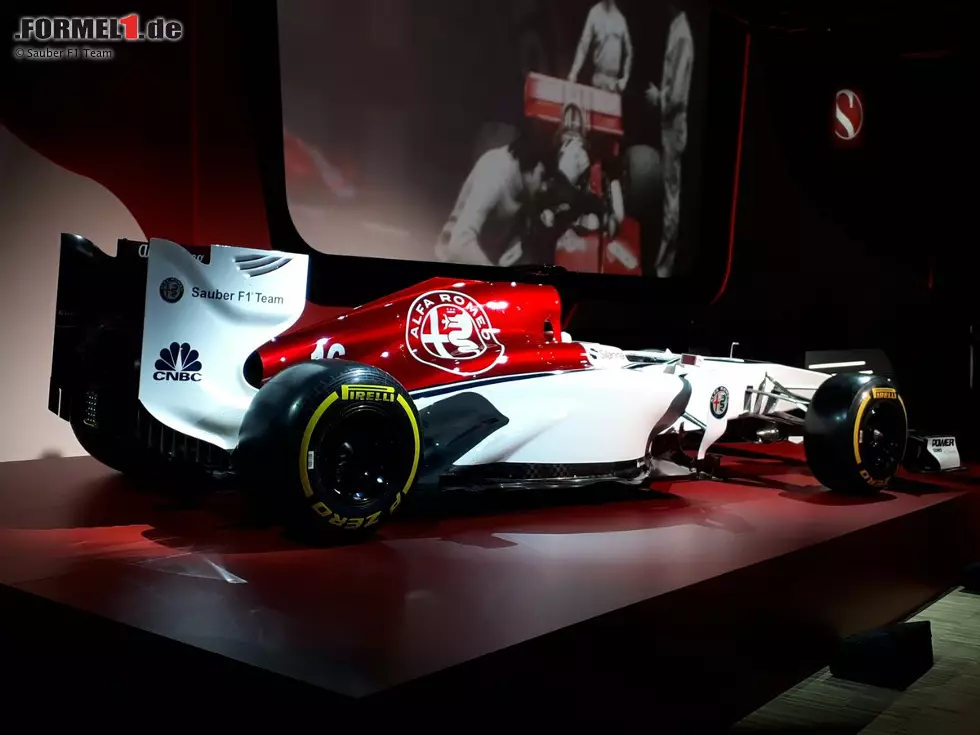 Foto zur News: Designkonzept von Sauber und Alfa Romeo für die Formel-1-Saison 2018