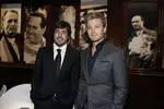 Foto zur News: Fernando Alonso und Nico Rosberg