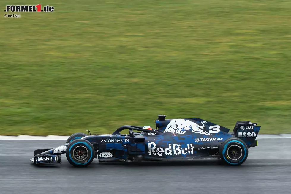 Foto zur News: Daniel Ricciardo (Red Bull) im RB14