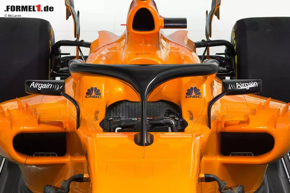 Foto zur News: McLaren-Renault MCL33