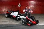 Foto zur News: Romain Grosjean (Haas) und Kevin Magnussen (Haas)