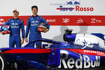 Foto zur News: Pierre Gasly (Toro Rosso) und Brendon Hartley (Toro Rosso)