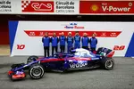 Foto zur News: Franz Tost, Pierre Gasly (Toro Rosso) und Brendon Hartley (Toro Rosso)