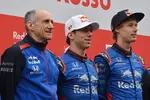 Foto zur News: Franz Tost, Pierre Gasly (Toro Rosso) und Brendon Hartley (Toro Rosso)