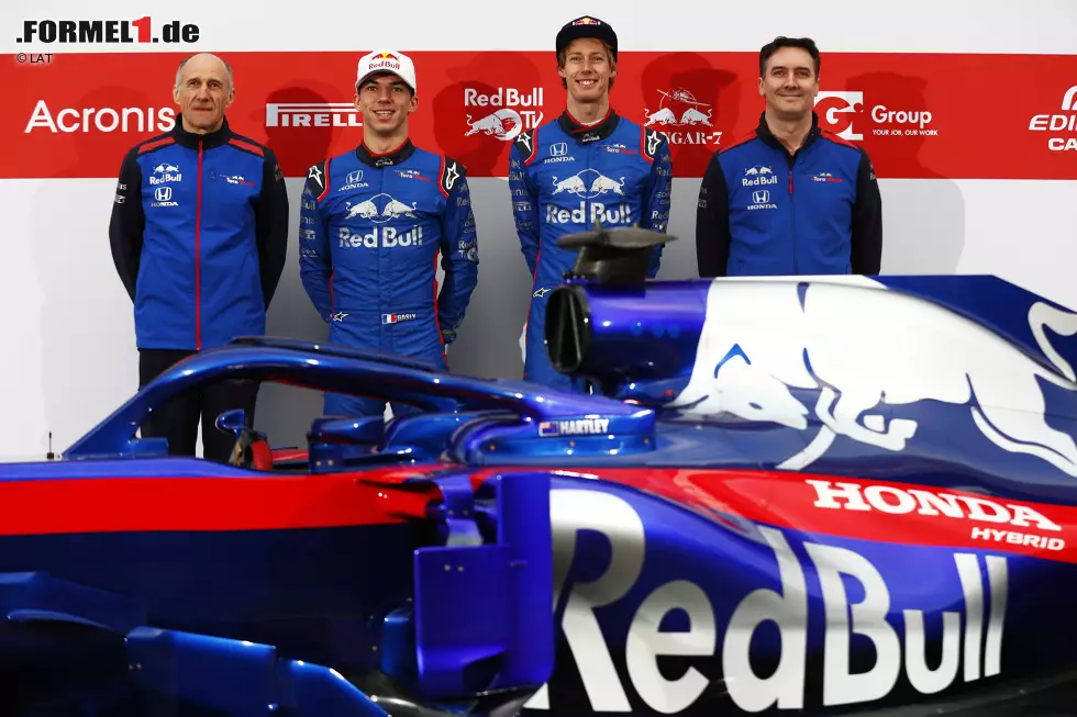 Foto zur News: Franz Tost, Pierre Gasly (Toro Rosso), Brendon Hartley (Toro Rosso) und James Key