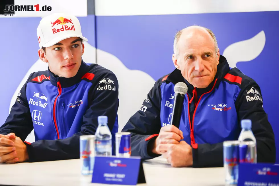 Foto zur News: Pierre Gasly (Toro Rosso) und Franz Tost