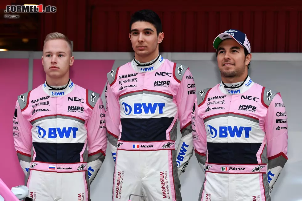 Foto zur News: Esteban Ocon (Force India) und Sergio Perez (Force India)