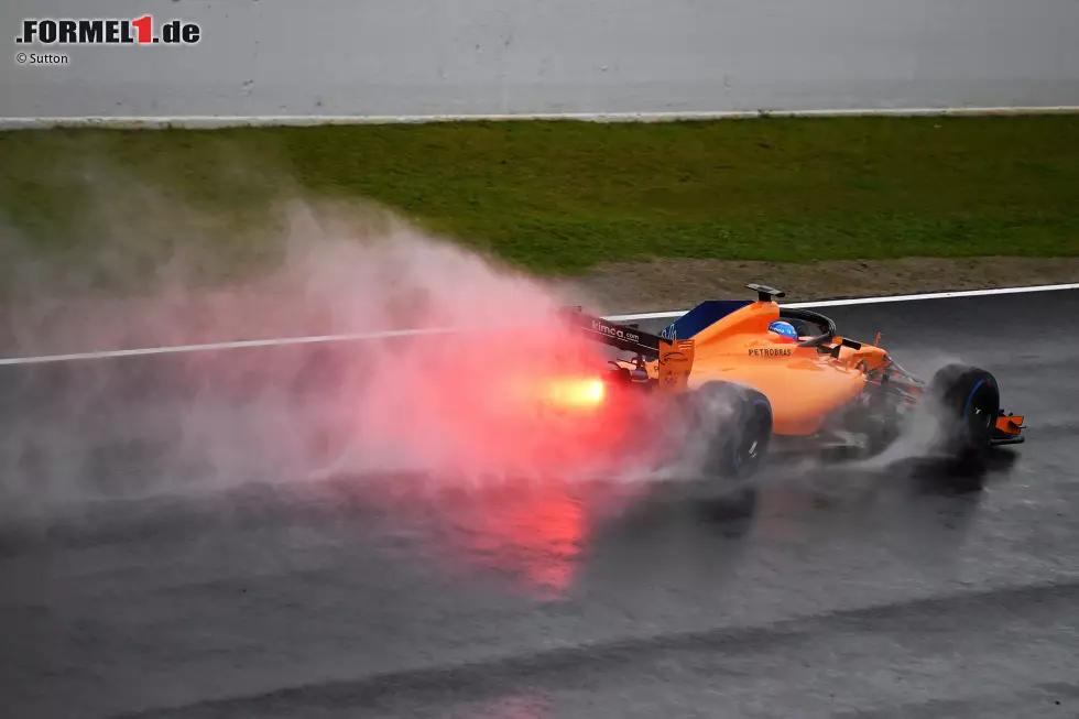 Foto zur News: Fernando Alonso (McLaren)