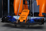 Foto zur News: Frontflügel McLaren MCL33