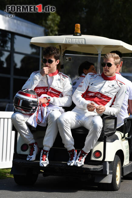 Foto zur News: Charles Leclerc (Sauber) und Marcus Ericsson (Sauber)