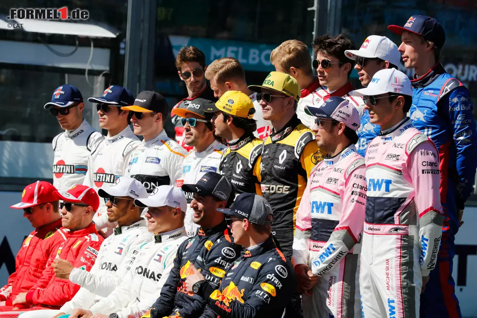 Foto zur News: Kimi Räikkönen (Ferrari), Sebastian Vettel (Ferrari), Lewis Hamilton (Mercedes), Valtteri Bottas (Mercedes), Daniel Ricciardo (Red Bull), Max Verstappen (Red Bull), Sergei Sirotkin (Williams), Lance Stroll (Williams), Stoffel Vandoorne (McLaren), Fernando