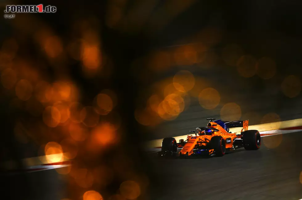 Foto zur News: Fernando Alonso (McLaren)