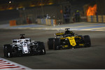 Foto zur News: Marcus Ericsson (Sauber) und Nico Hülkenberg (Renault)