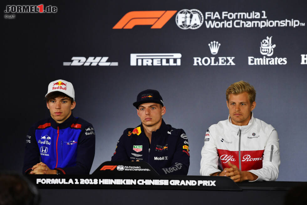 Foto zur News: Pierre Gasly (Toro Rosso), Max Verstappen (Red Bull) und Marcus Ericsson (Sauber)