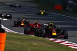 Gallerie: Max Verstappen (Red Bull), Kimi Räikkönen (Ferrari) und Daniel Ricciardo (Red Bull)